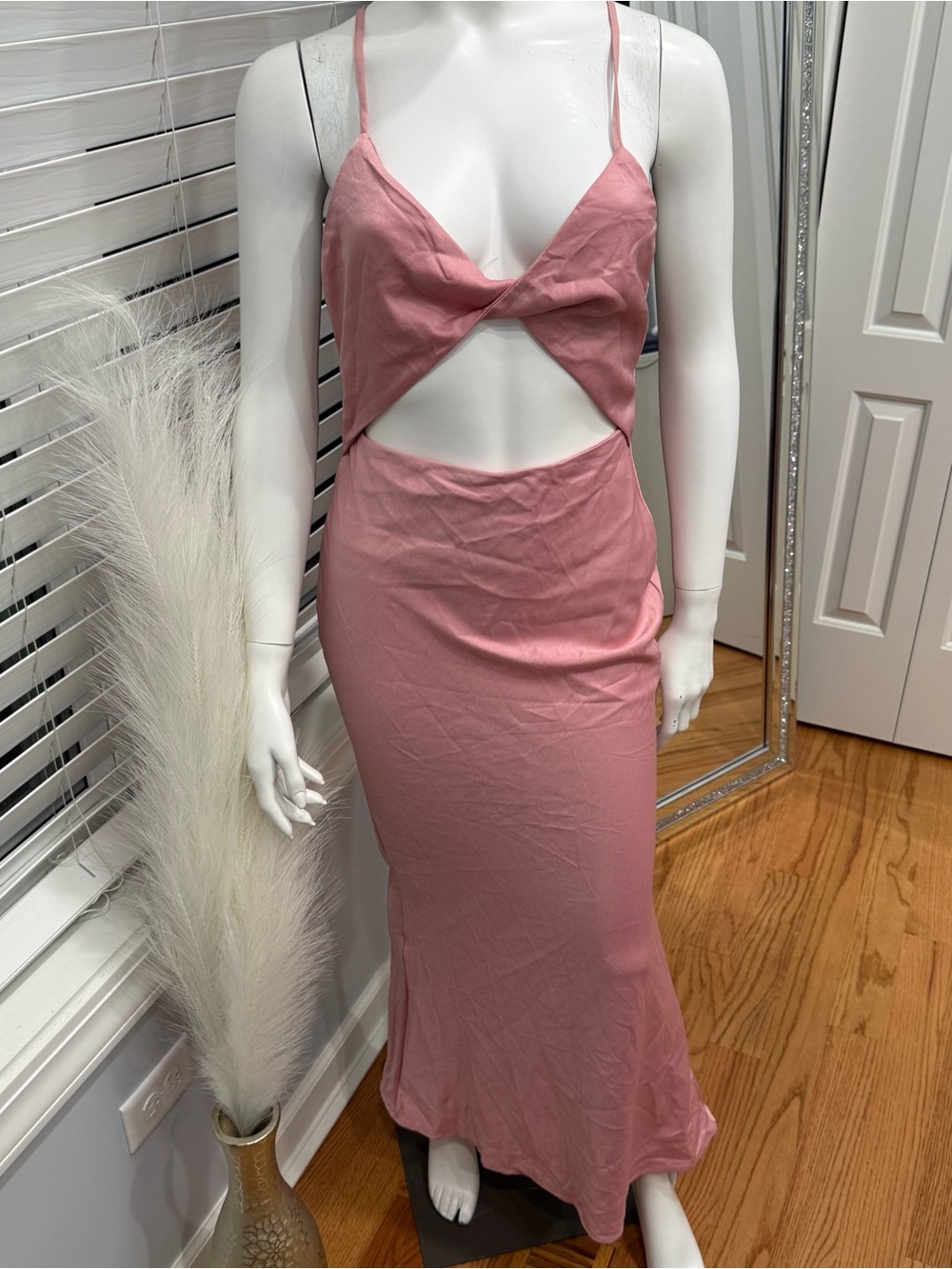 Missguided Pink Twist Cutout Maxi Dress